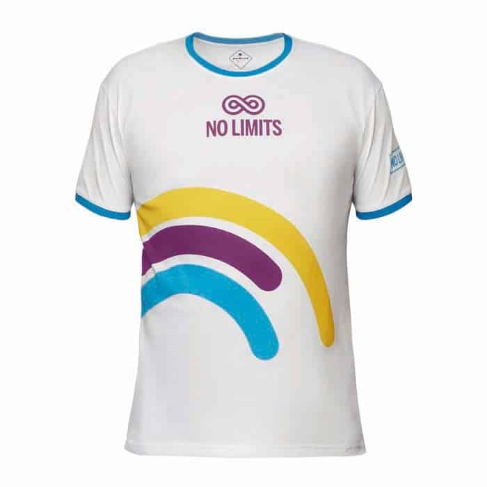 Individuelles T-Shirt mit Kontrastbündchen